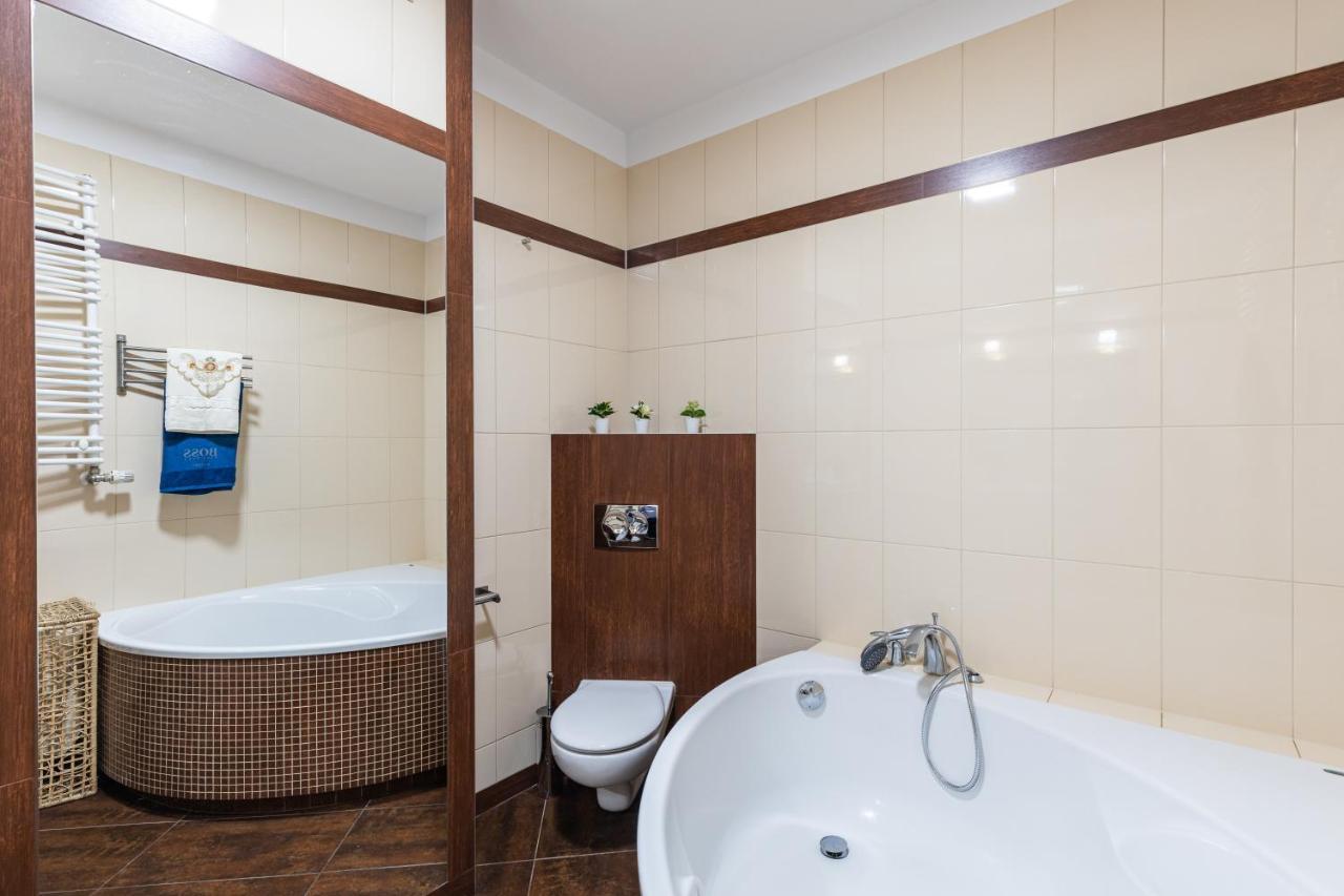 Апартаменти Superapart Wilanowska 7, "Pet-Friendly With Elevator & Parking" Варшава Екстер'єр фото